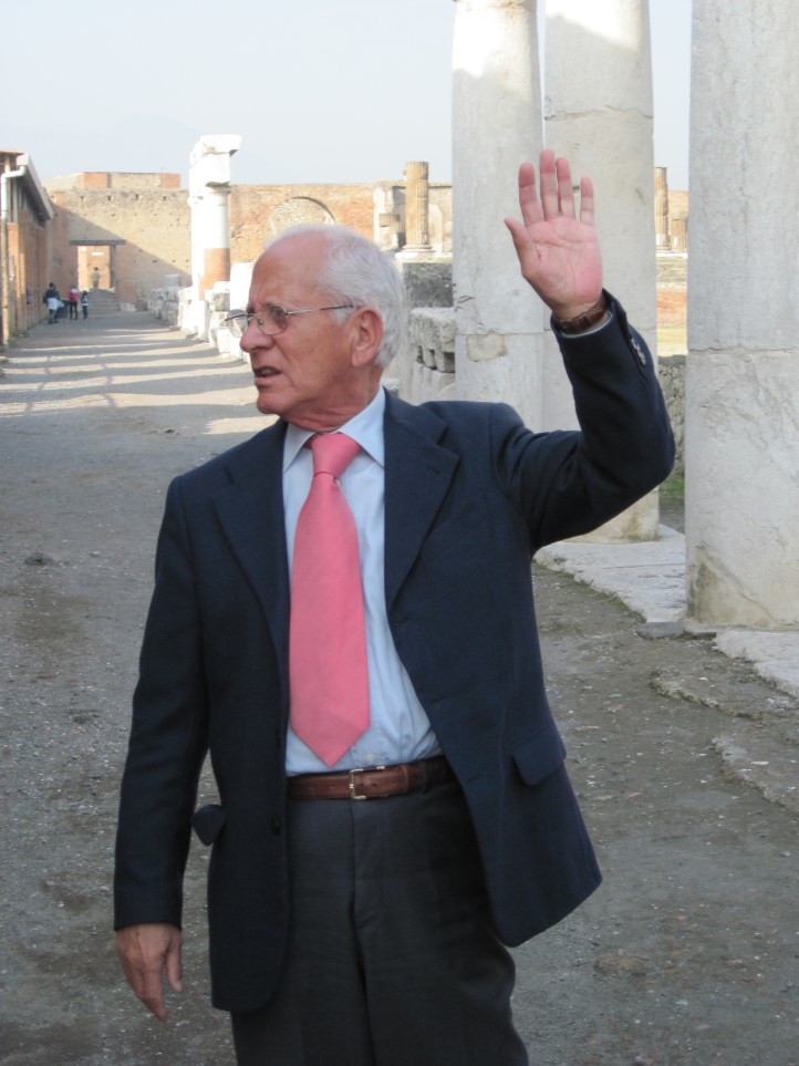 Tour Guide, Pompei